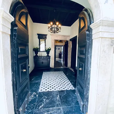 Apartment Toro E Tre Rose 1